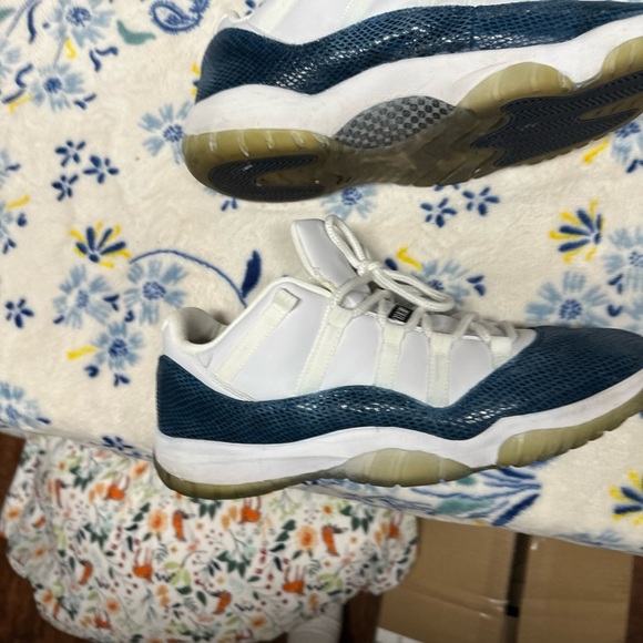 Jordan retro 11 low size 14 blue snakeskin used no box authentic - Picture 5 of 8